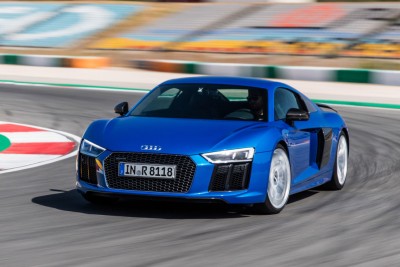 2016-Audi-R8-V10-Plus-5-1024x683.jpg